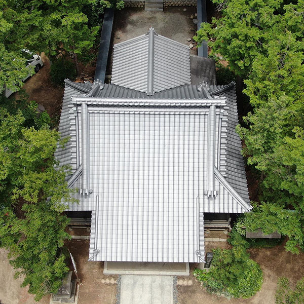 神社の屋根