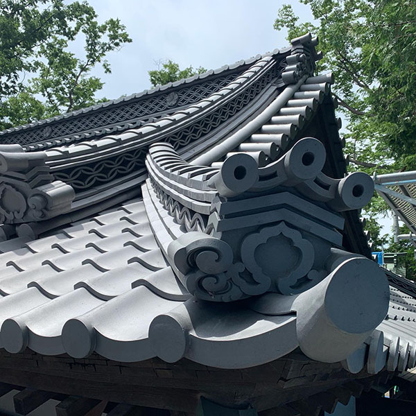 神社の屋根